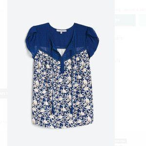 Daniel Rainn Short Sleeve Flutter Sleeve Tassel Knit Top